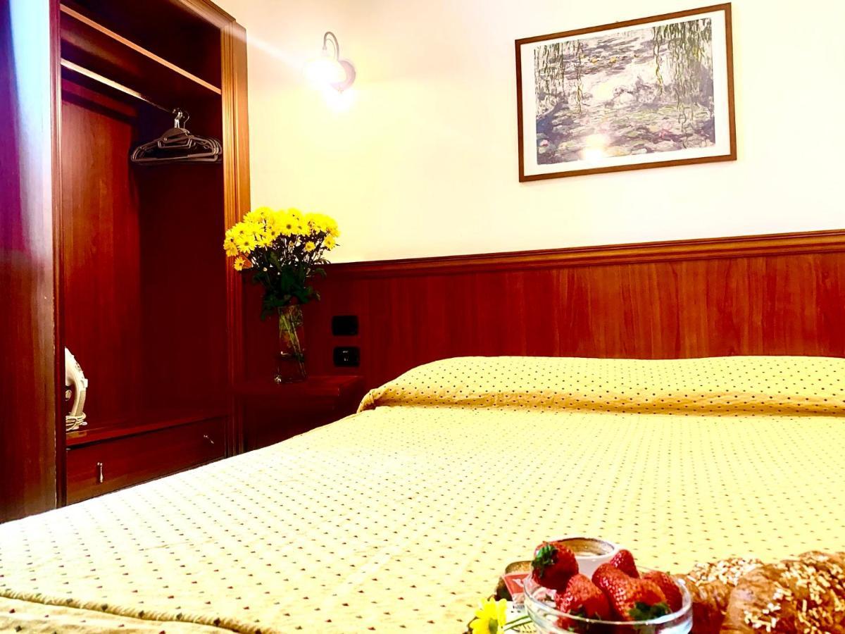 Hotel Astrid Mediolan Zewnętrze zdjęcie
