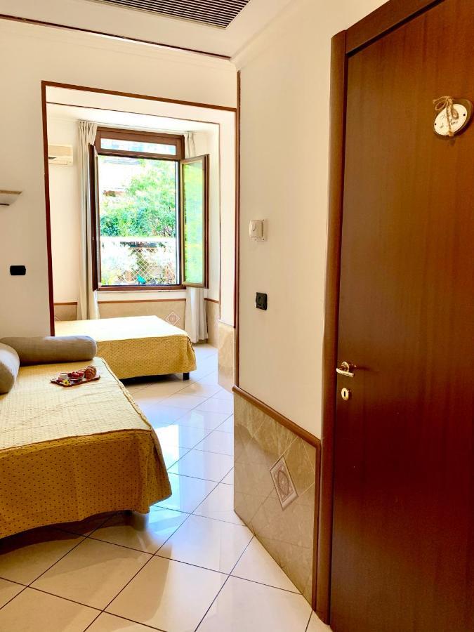 Hotel Astrid Mediolan Zewnętrze zdjęcie