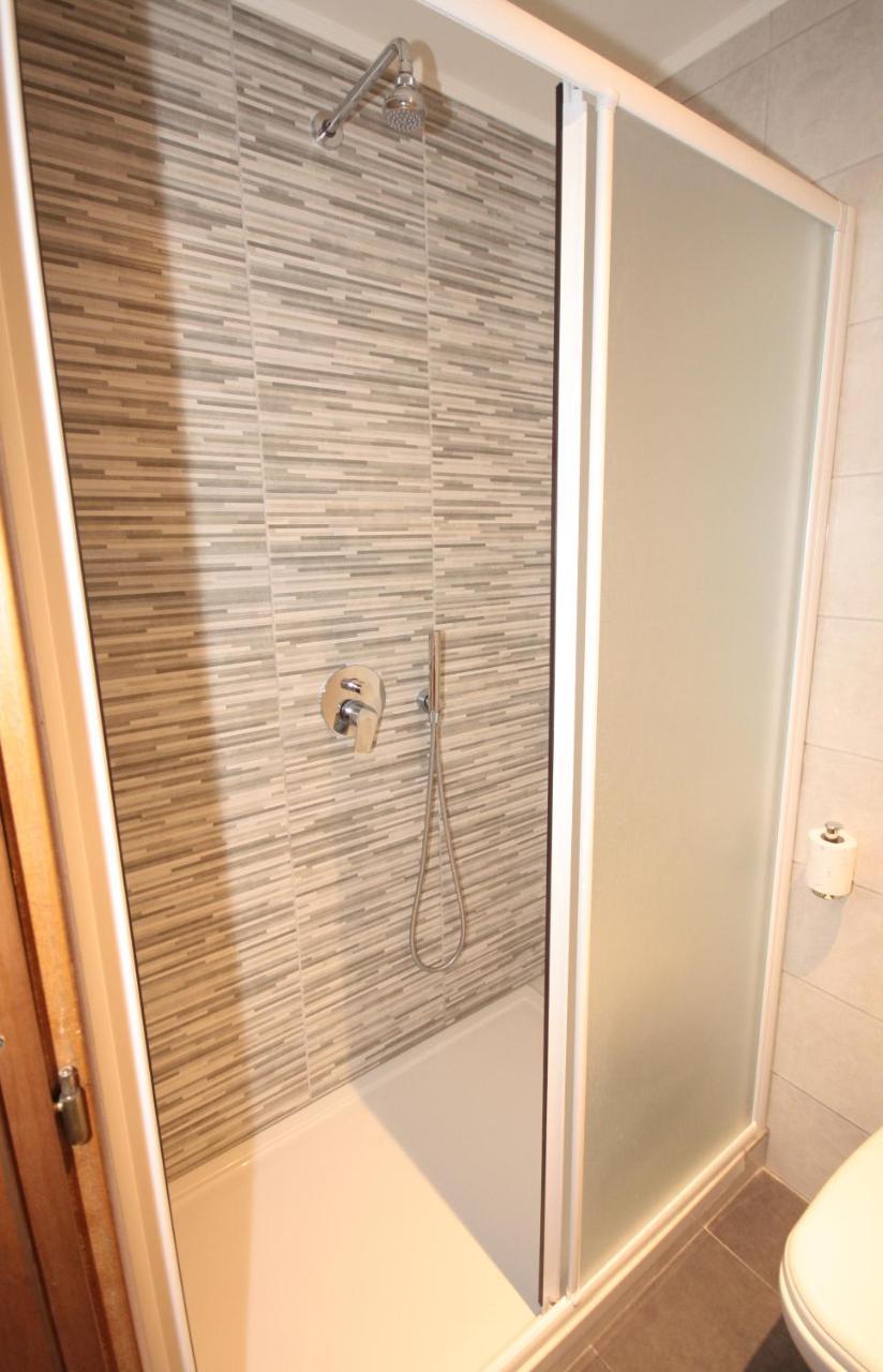 Hotel Astrid Mediolan Zewnętrze zdjęcie