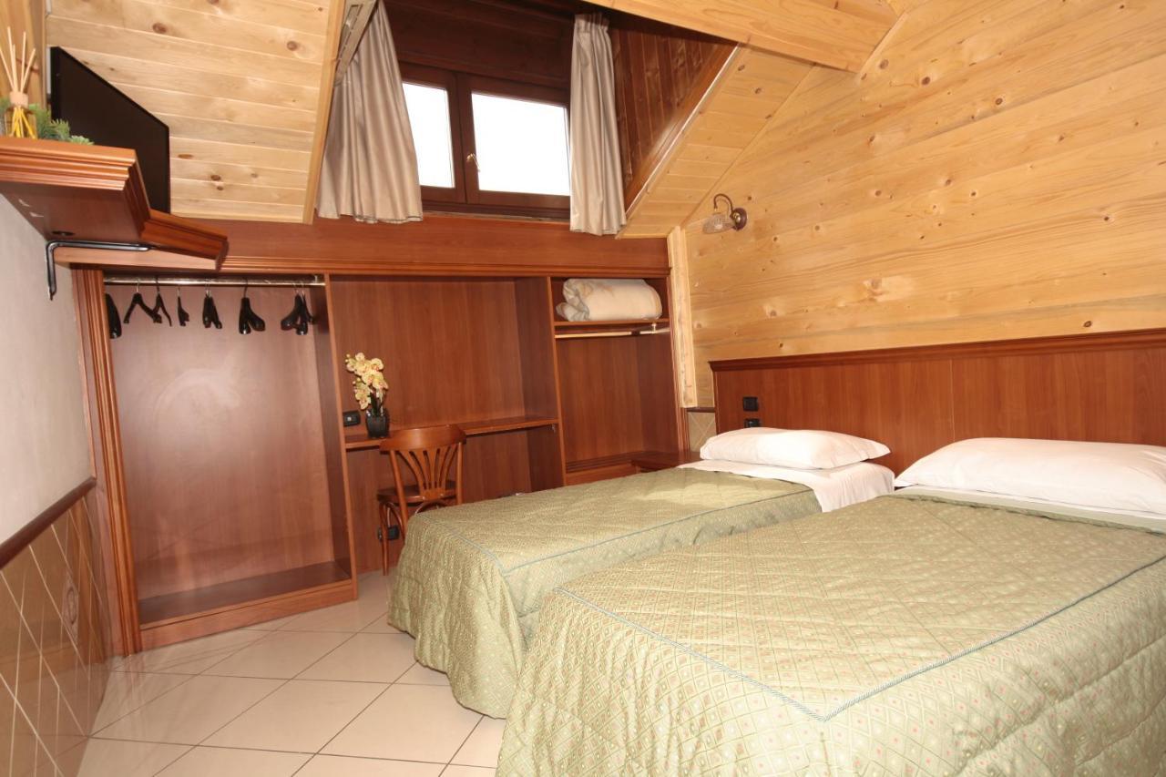 Hotel Astrid Mediolan Zewnętrze zdjęcie